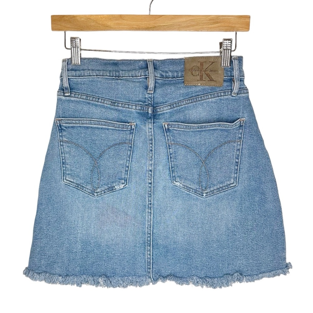 Calvin Klein Vintage Denim Stretch Raw Hem Mini Skirt Size 27